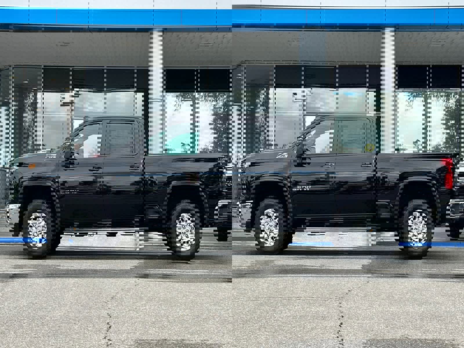 New 2026 Chevrolet Silverado 2500 LT w/ Safety Package image 2