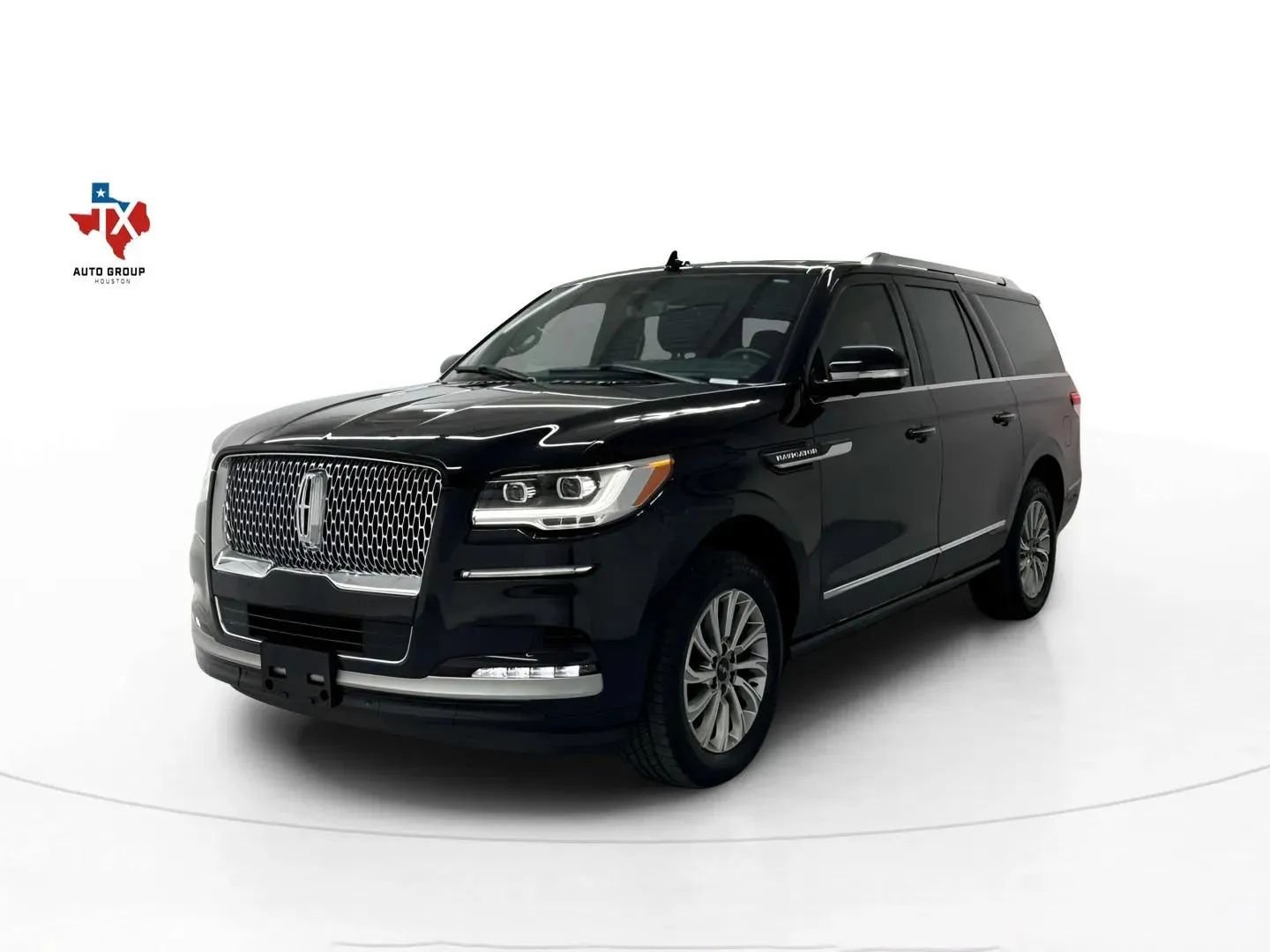 Used 2023 Lincoln Navigator L Standard Sport Utility 4D image 5