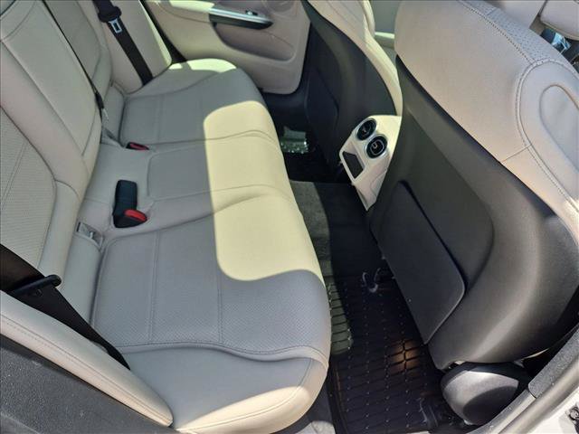 Used 2023 Mercedes-Benz C 300 Sedan image 21