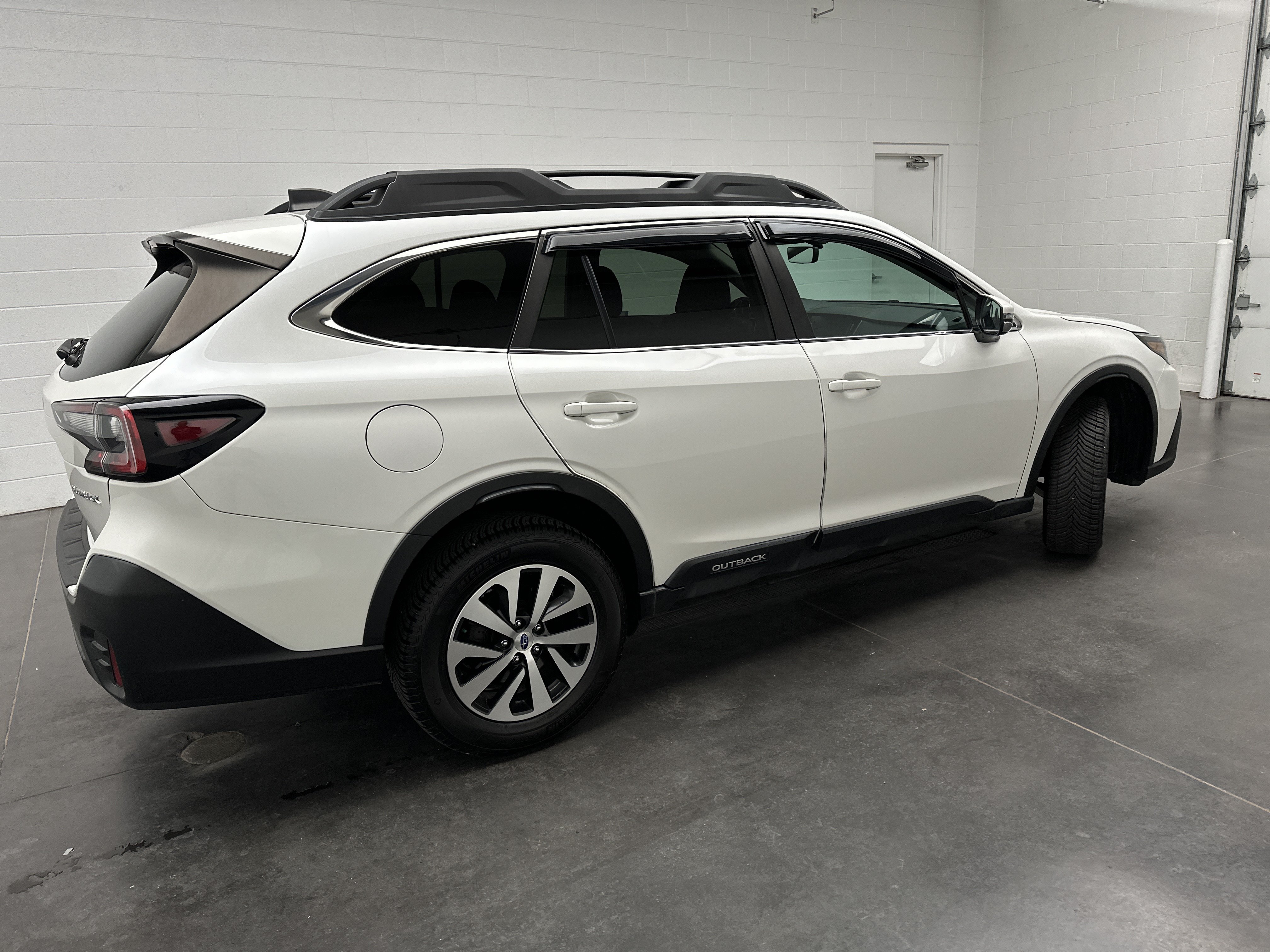 Used 2021 Subaru Outback Premium AWD/4WD image 8