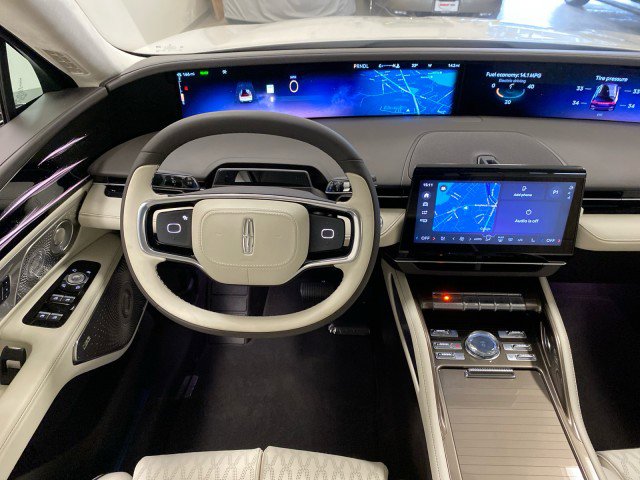 New 2026 Lincoln Nautilus Black Label image 11