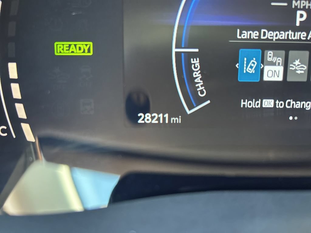 Used 2025 Toyota Camry LE FWD image 24
