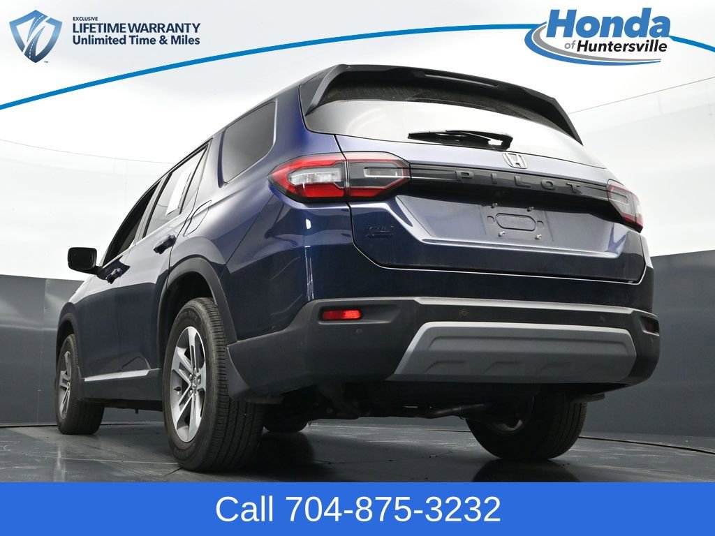 Used 2025 Honda Pilot EX-L image 28