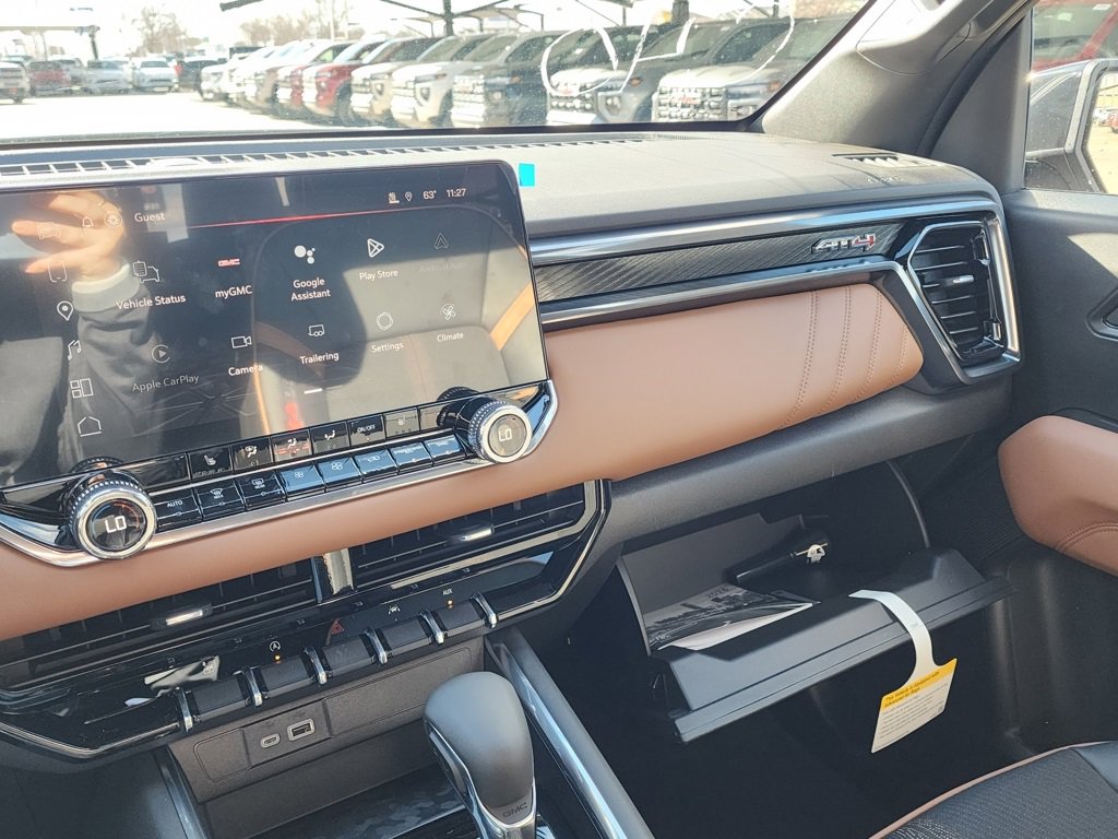 New 2026 GMC Canyon AT4 image 36