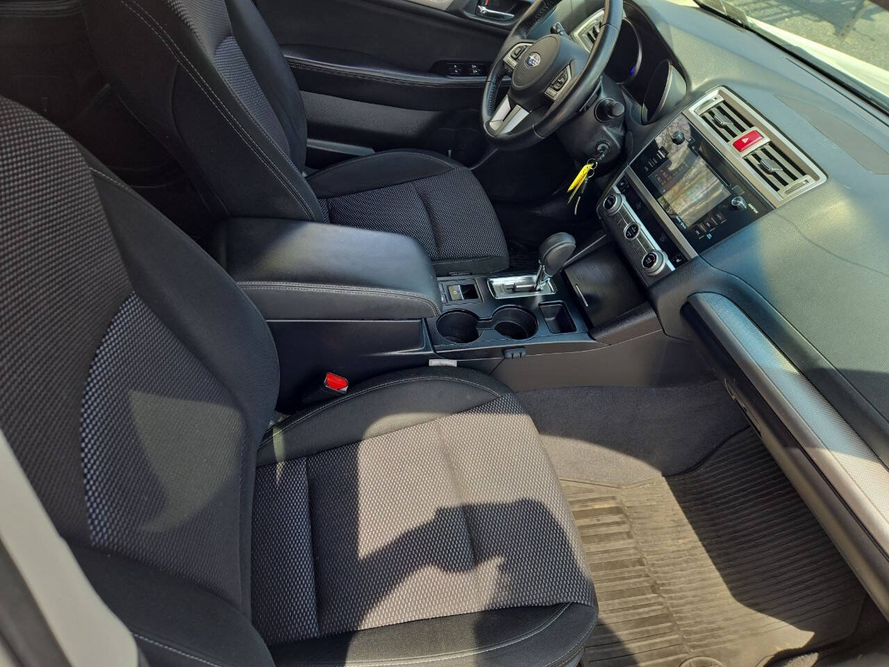 Used 2016 Subaru Outback 2.5i Premium AWD/4WD image 31