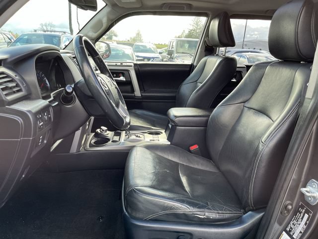 Used 2017 Toyota 4Runner Limited AWD/4WD image 15