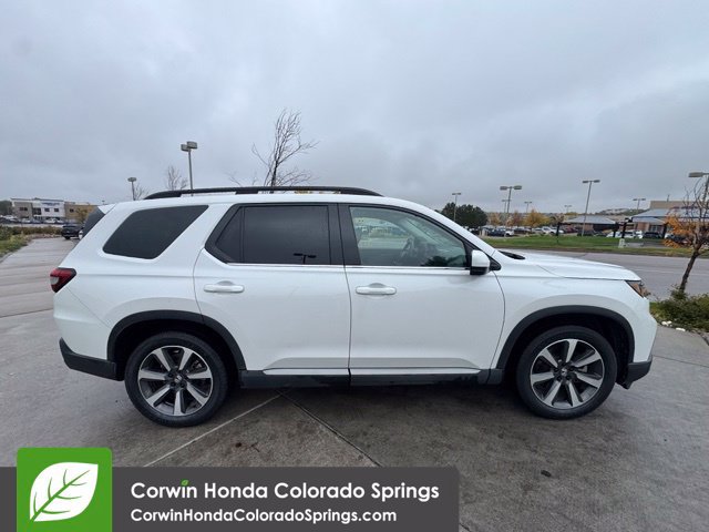 Used 2024 Honda Pilot Elite image 11