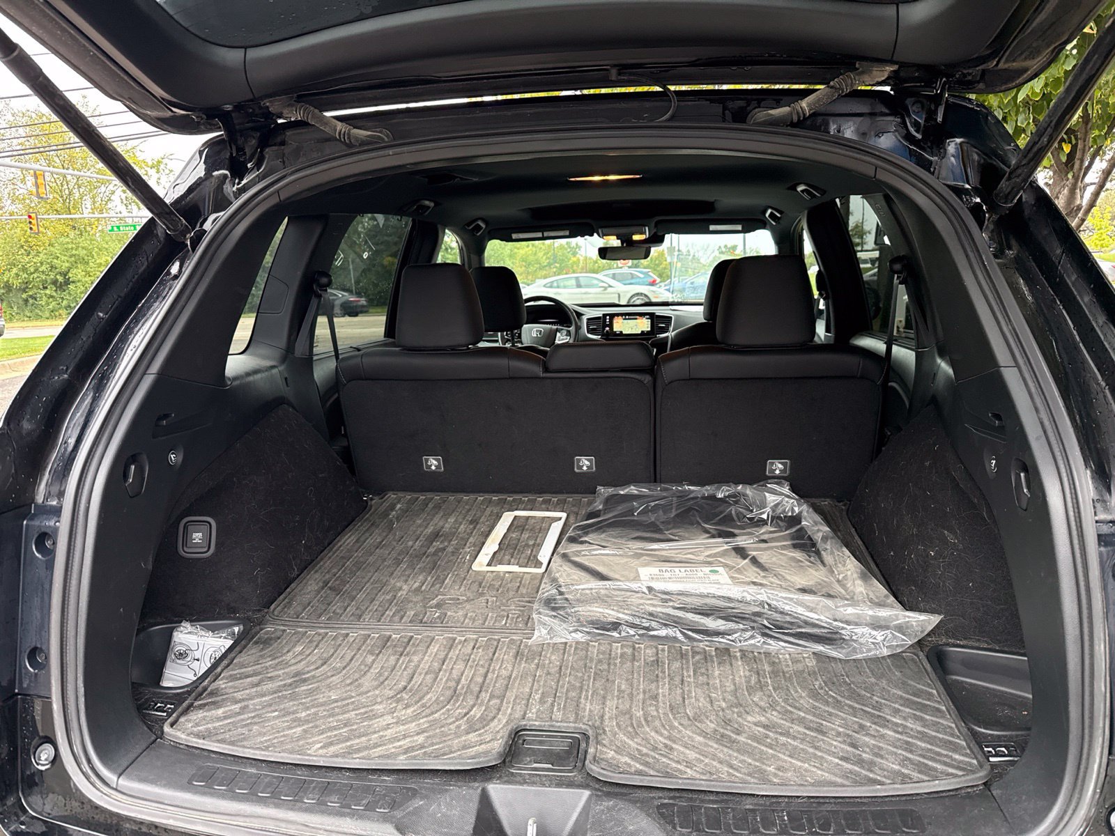 Used 2022 Honda Passport Elite image 13