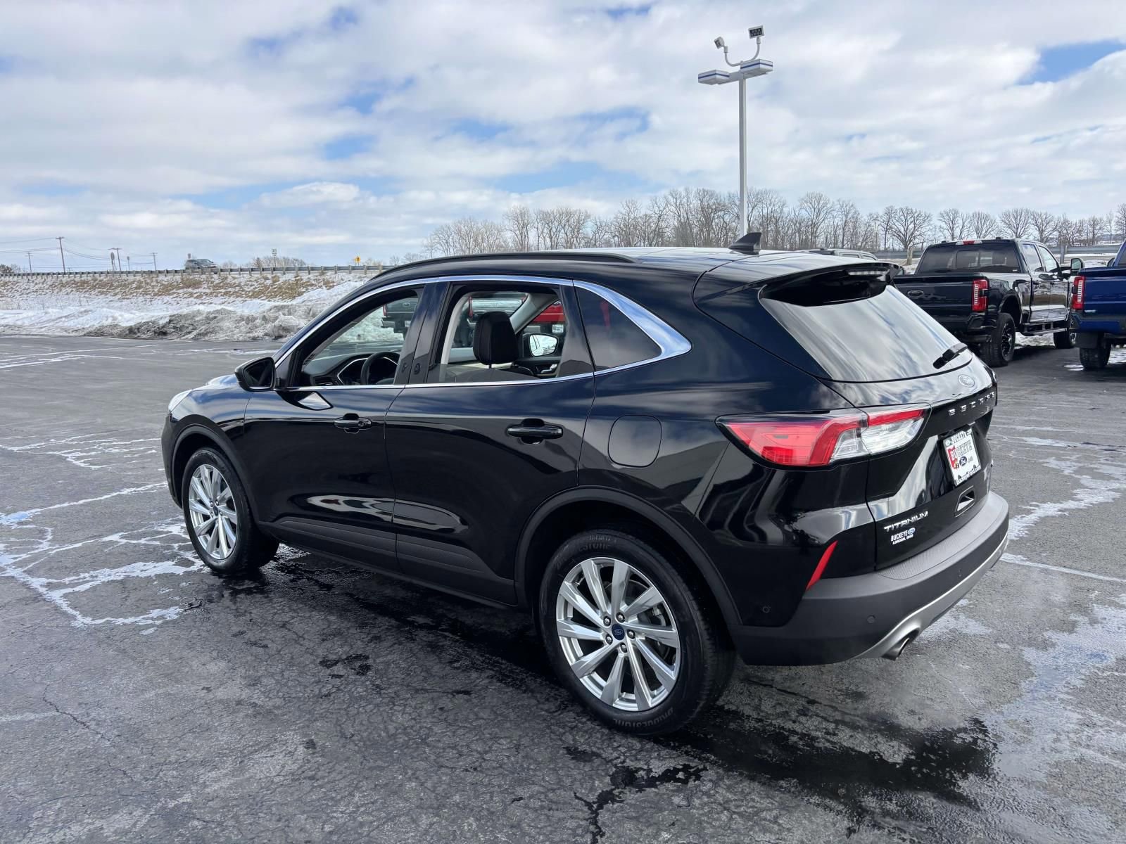 Used 2022 Ford Escape Titanium w/ Titanium Elite Package image 7