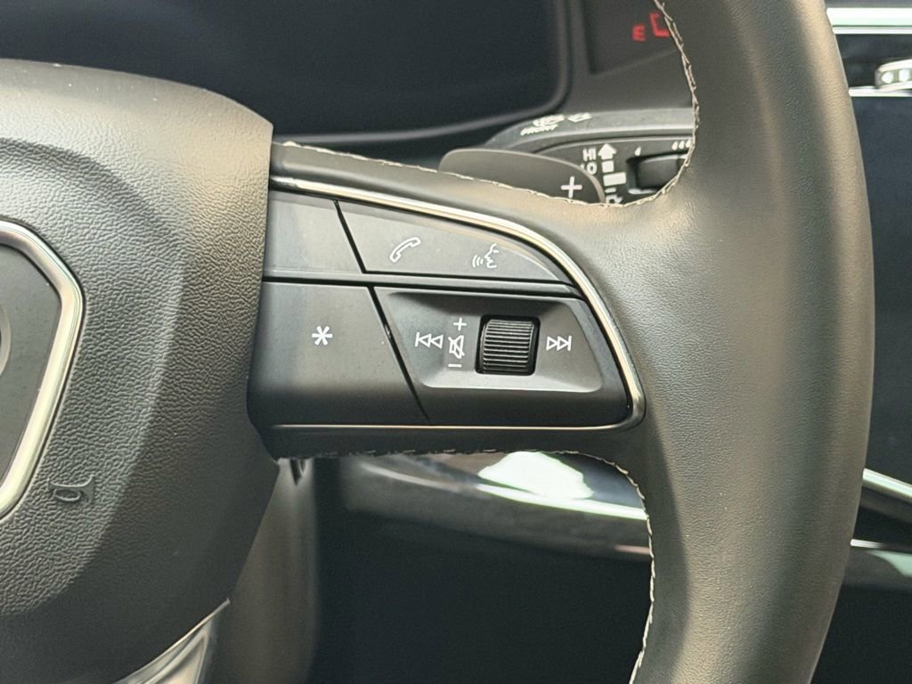 Used 2025 Audi Q7 2.0T Premium Plus w/ Premium Plus Package image 18