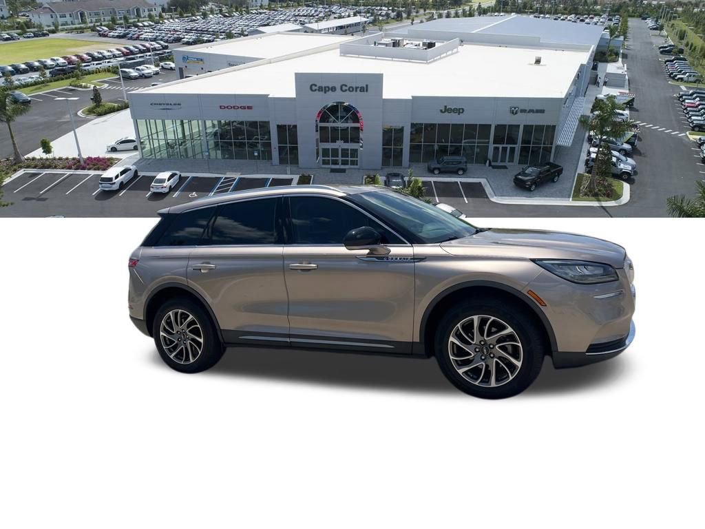 Used 2021 Lincoln Corsair FWD w/ Convenience Package image 12