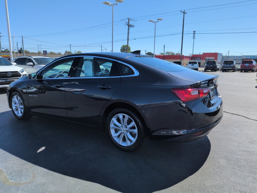 Used 2023 Chevrolet Malibu LT w/ Driver Confidence Package FWD image 3