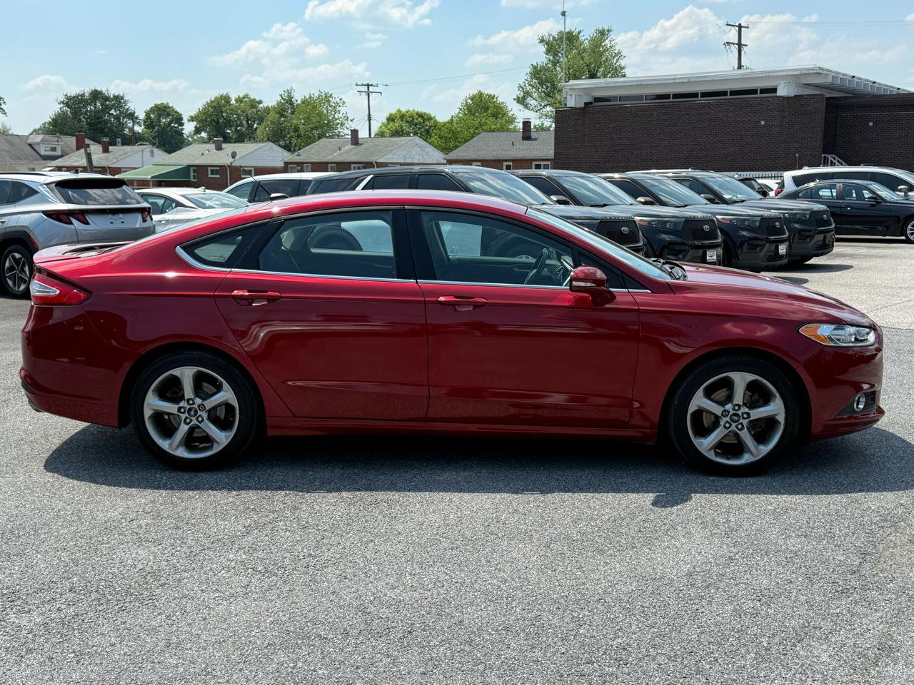 Used 2013 Ford Fusion SE FWD image 15