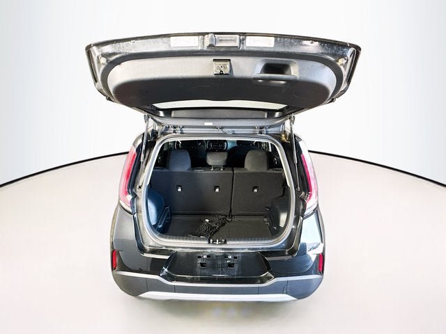 Certified 2024 Kia Soul LX FWD image 23
