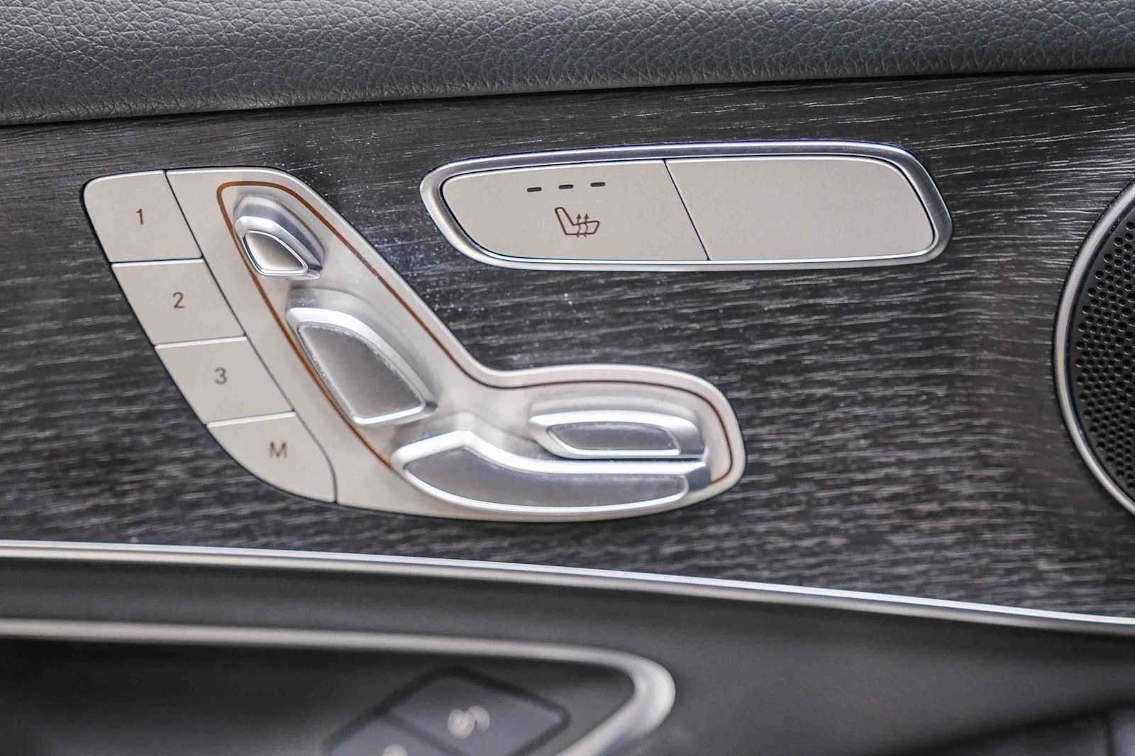 Certified 2022 Mercedes-Benz GLC 300 image 27