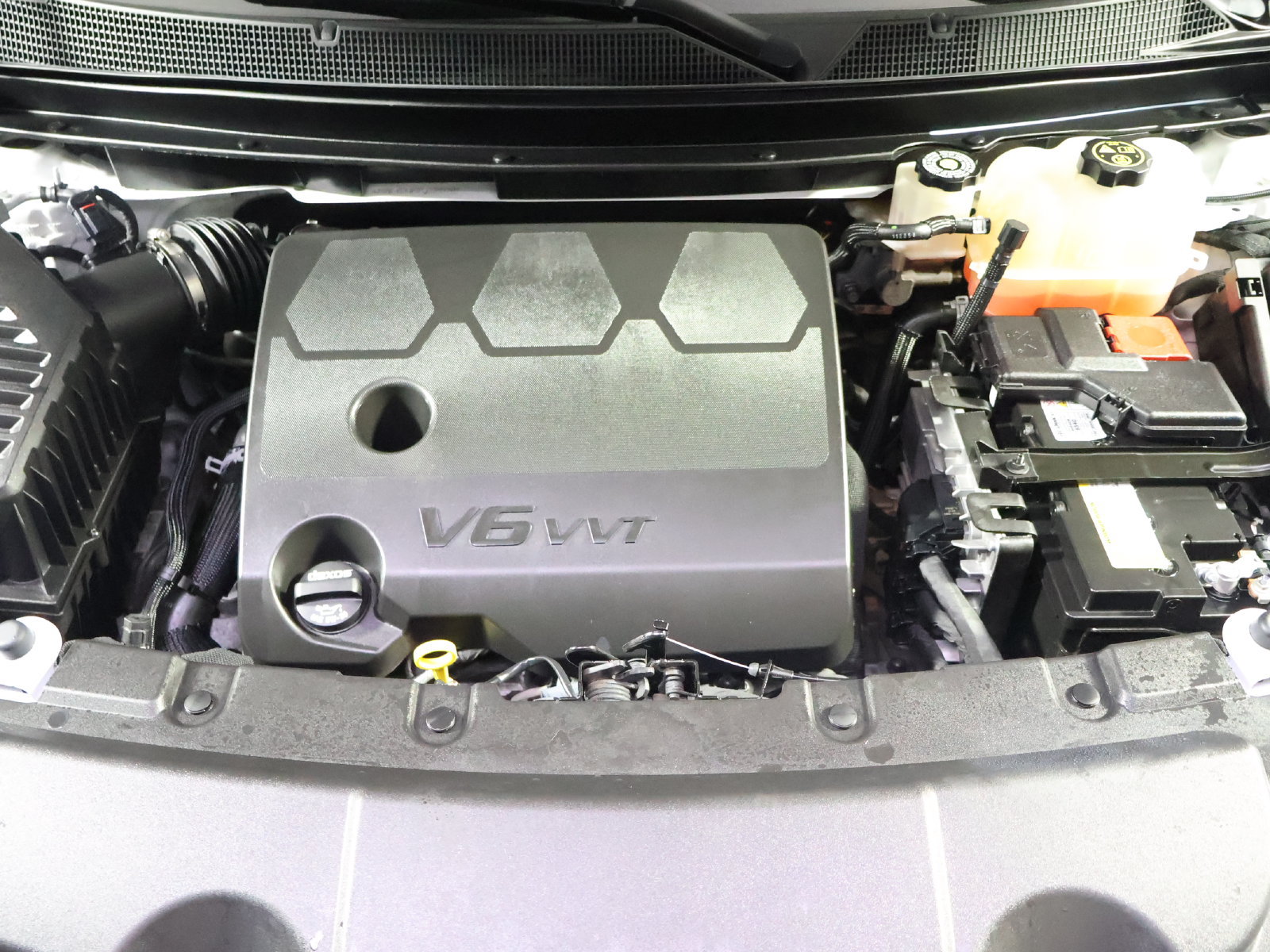 Used 2023 Chevrolet Traverse LT AWD/4WD image 22