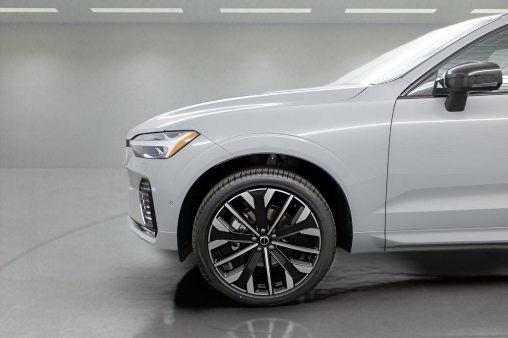 New 2026 Volvo XC60 B5 Ultra w/ Protection Package Premier AWD/4WD image 31