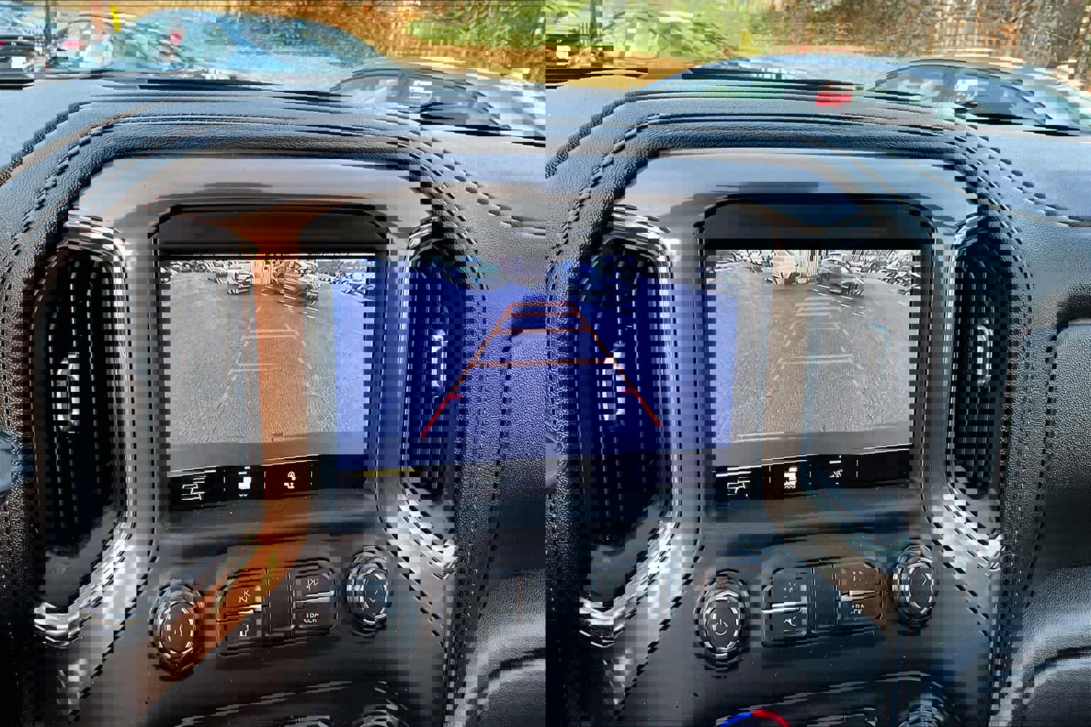 Used 2019 Chevrolet Silverado 1500 High Country w/ High Country Premium Package image 51