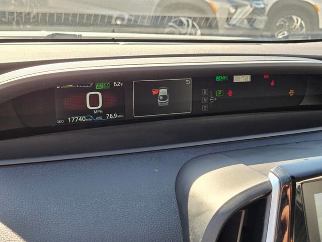 Used 2021 Toyota Prius Prime XLE image 19