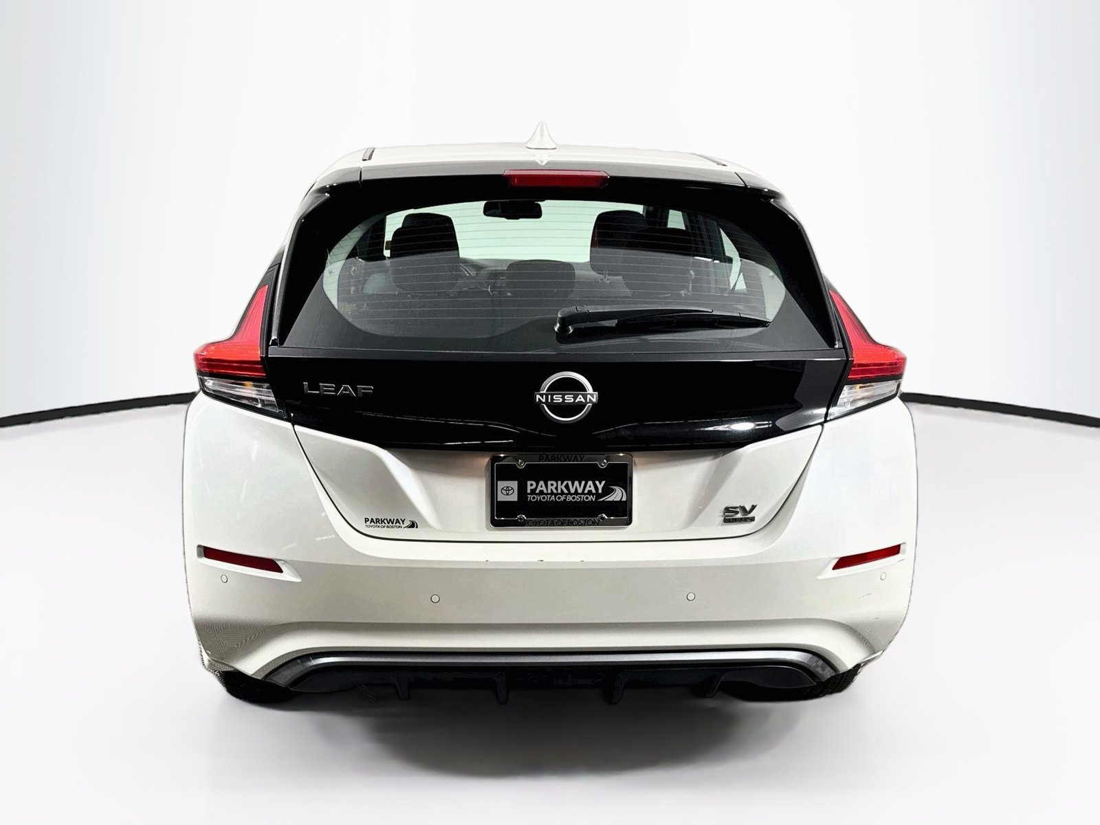 Used 2023 Nissan Leaf SV Plus FWD image 6