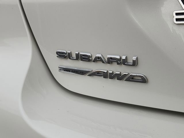 Used 2025 Subaru Crosstrek 2.0i image 8