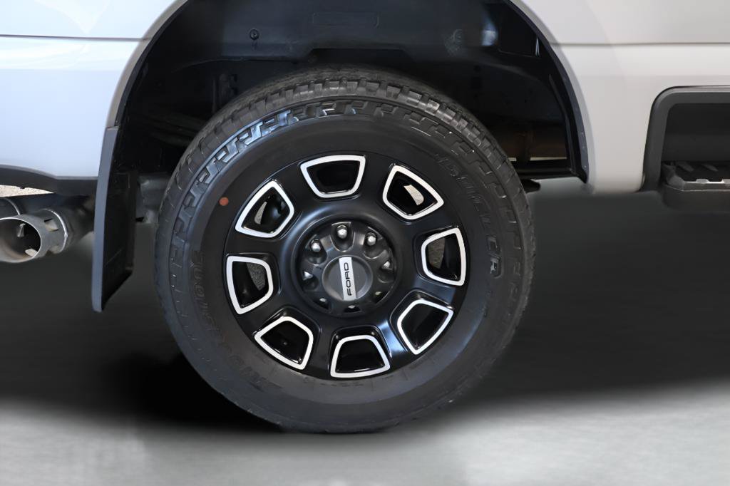 Used 2023 Ford F250 Platinum AWD/4WD image 37