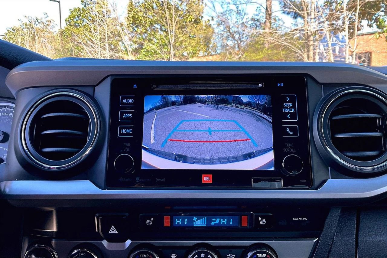 Used 2019 Toyota Tacoma Limited image 14