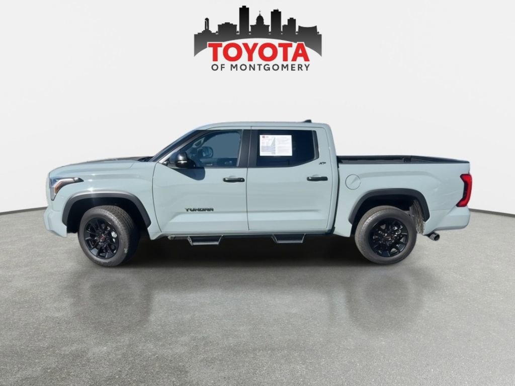 Used 2025 Toyota Tundra SR5 image 3