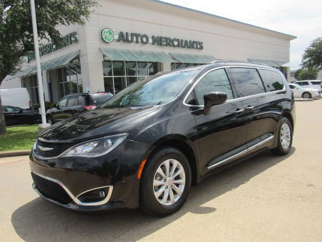 Used 2017 Chrysler Pacifica Touring-L