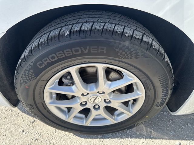 Used 2024 Chrysler Pacifica Touring-L image 24