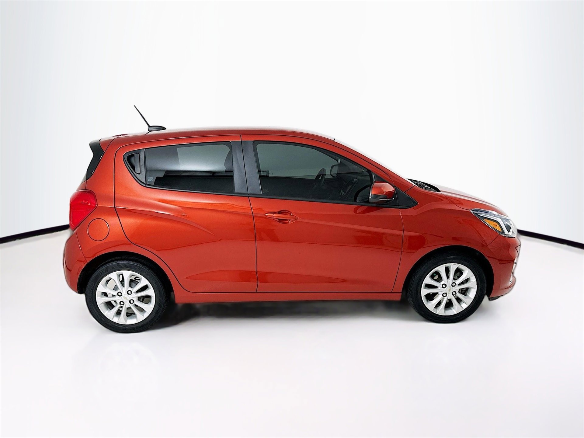 Used 2022 Chevrolet Spark LT image 9