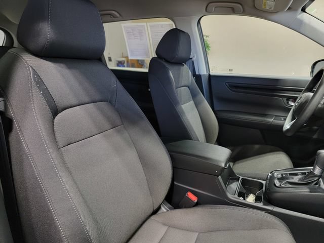 Used 2025 Honda CR-V LX image 16