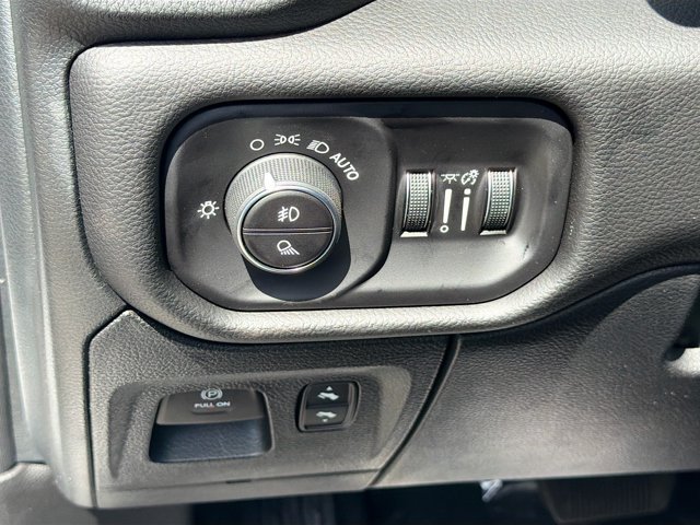 New 2026 RAM 1500 Laramie AWD/4WD image 11