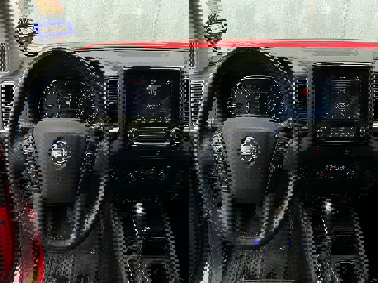 Used 2022 Nissan Frontier SV image 14