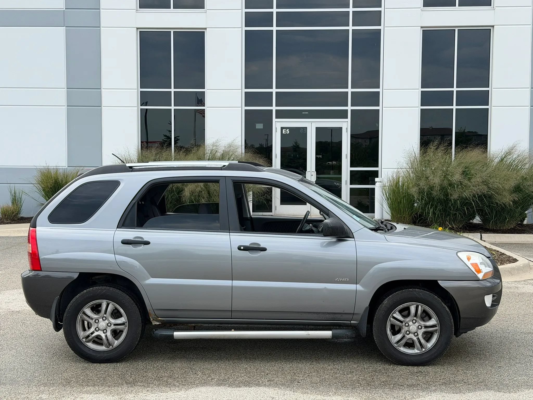 Used 2006 Kia Sportage LX AWD/4WD image 4