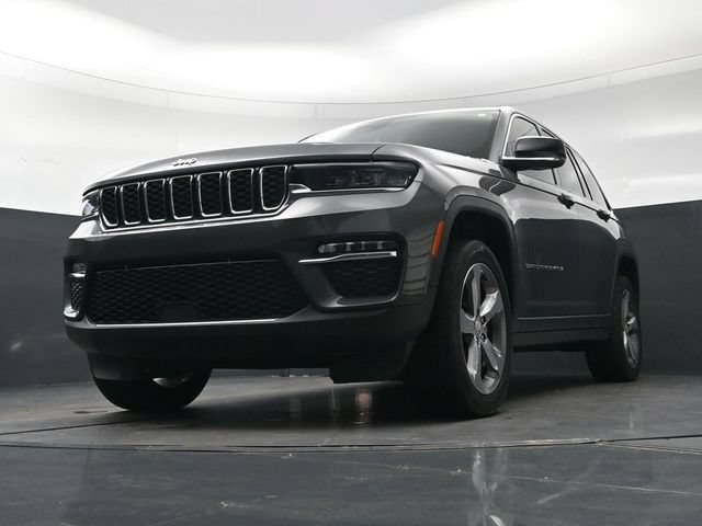 Used 2022 Jeep Grand Cherokee Limited RWD image 30