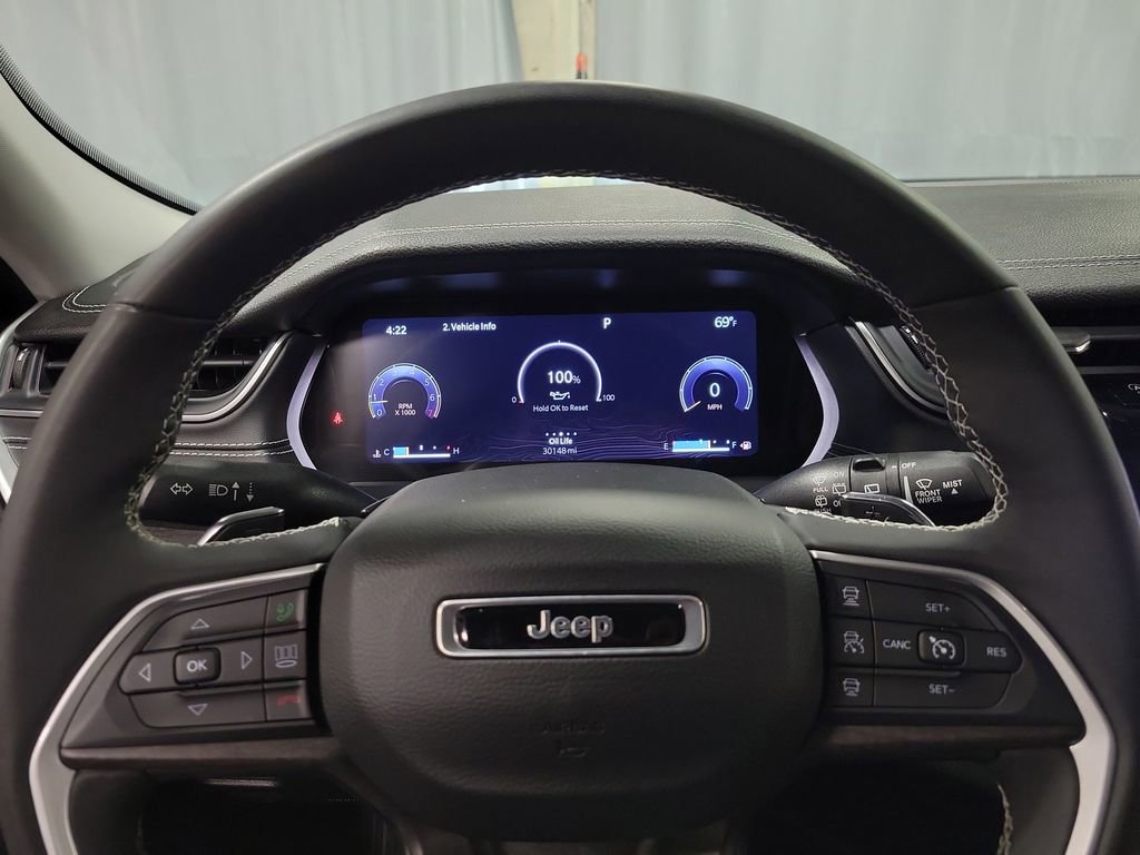 Used 2023 Jeep Grand Cherokee L Limited image 14