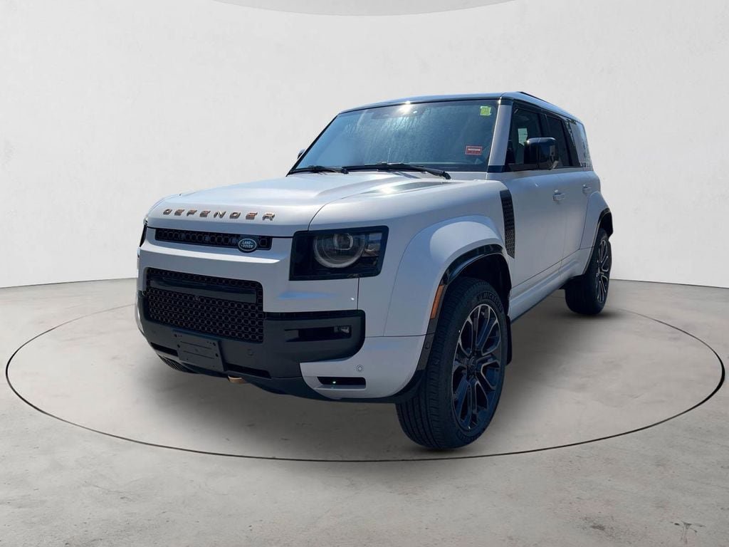 New 2026 Land Rover Defender 110 AWD/4WD image 1