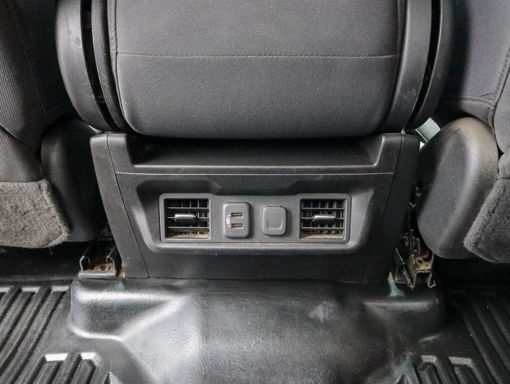 Used 2023 GMC Sierra 3500 SLE w/ SLE Convenience Package AWD/4WD image 32