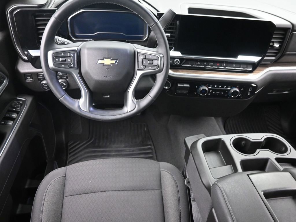 Used 2025 Chevrolet Silverado 1500 LT w/ Z71 Off-Road Package image 11