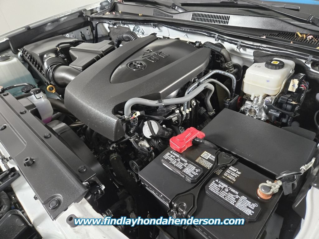 Used 2023 Toyota Tacoma TRD Off-Road w/ Advanced Technology Package AWD/4WD image 22