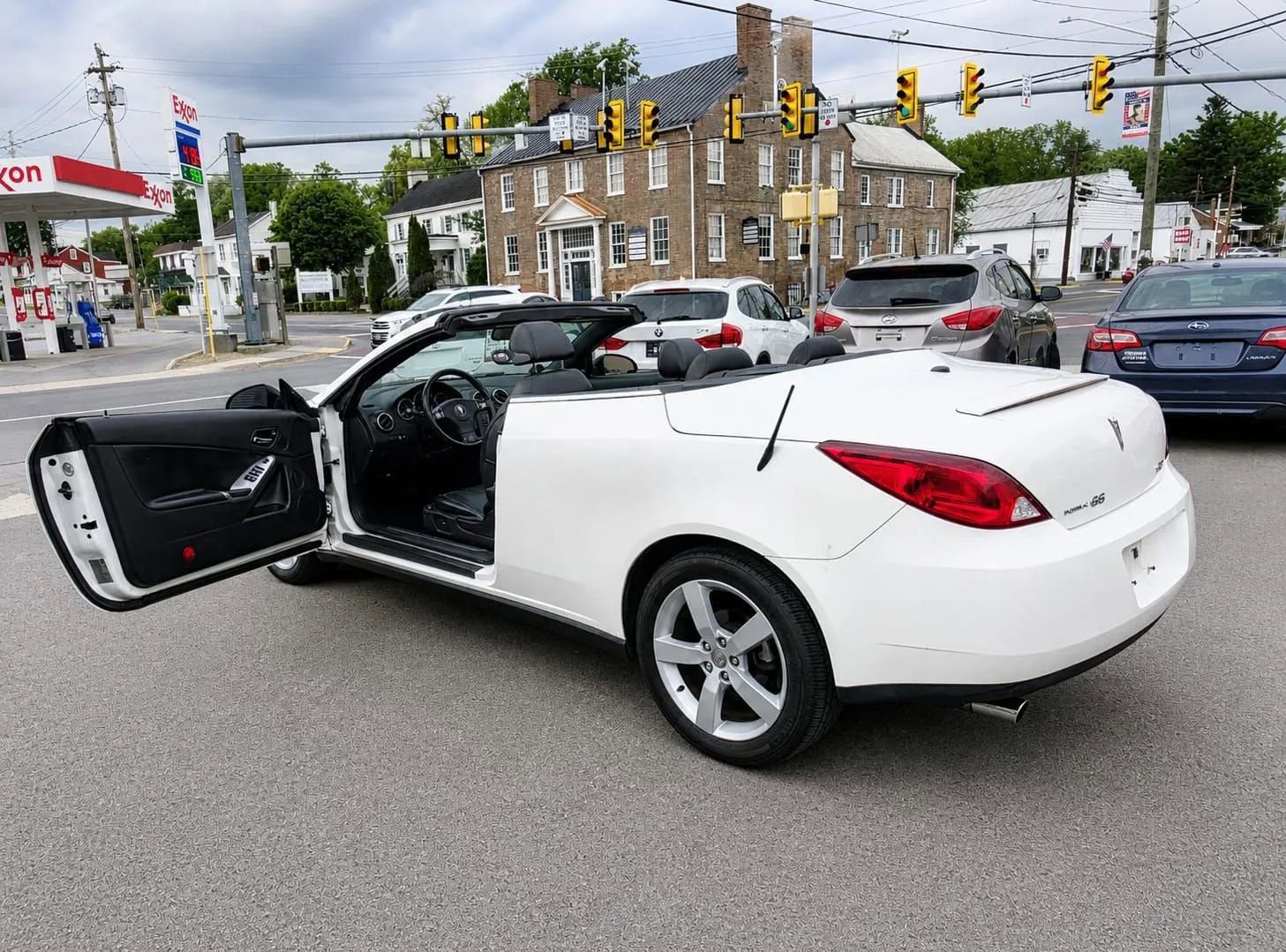 Used 2007 Pontiac G6 GT w/ Premium Package FWD image 5