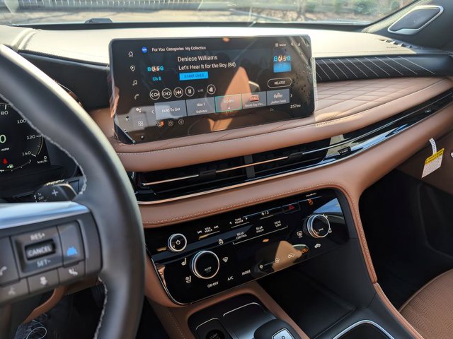 Certified 2026 INFINITI QX60 Autograph w/ Autograph Tech Package AWD/4WD image 16