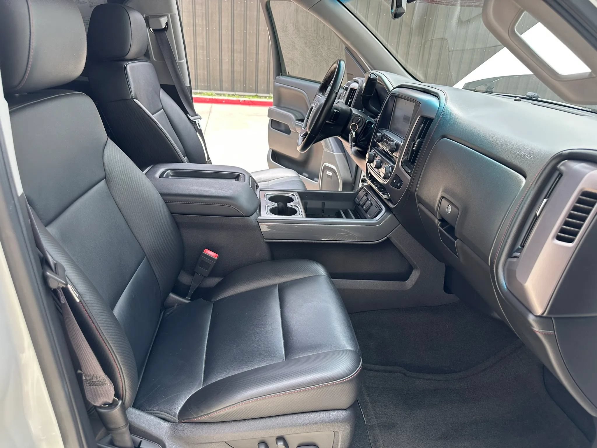Used 2015 GMC Sierra 1500 SLT AWD/4WD image 27
