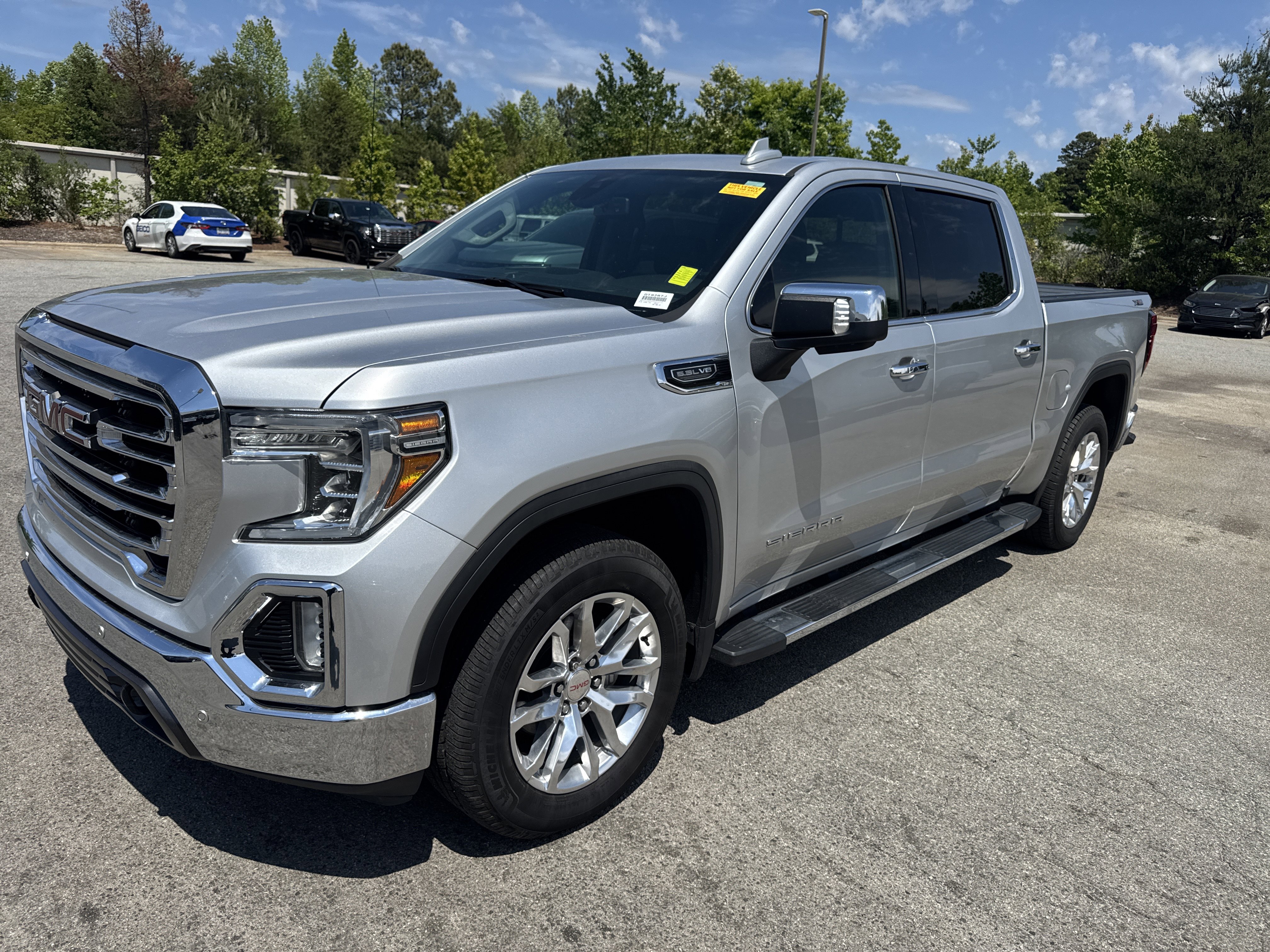 Used 2019 GMC Sierra 1500 SLT w/ SLT Premium Plus Package AWD/4WD image 5