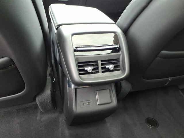 Used 2025 Cadillac Lyriq Luxury w/ LPO, Floor Liner Package AWD/4WD image 15