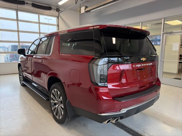 New 2026 Chevrolet Suburban High Country AWD/4WD image 17