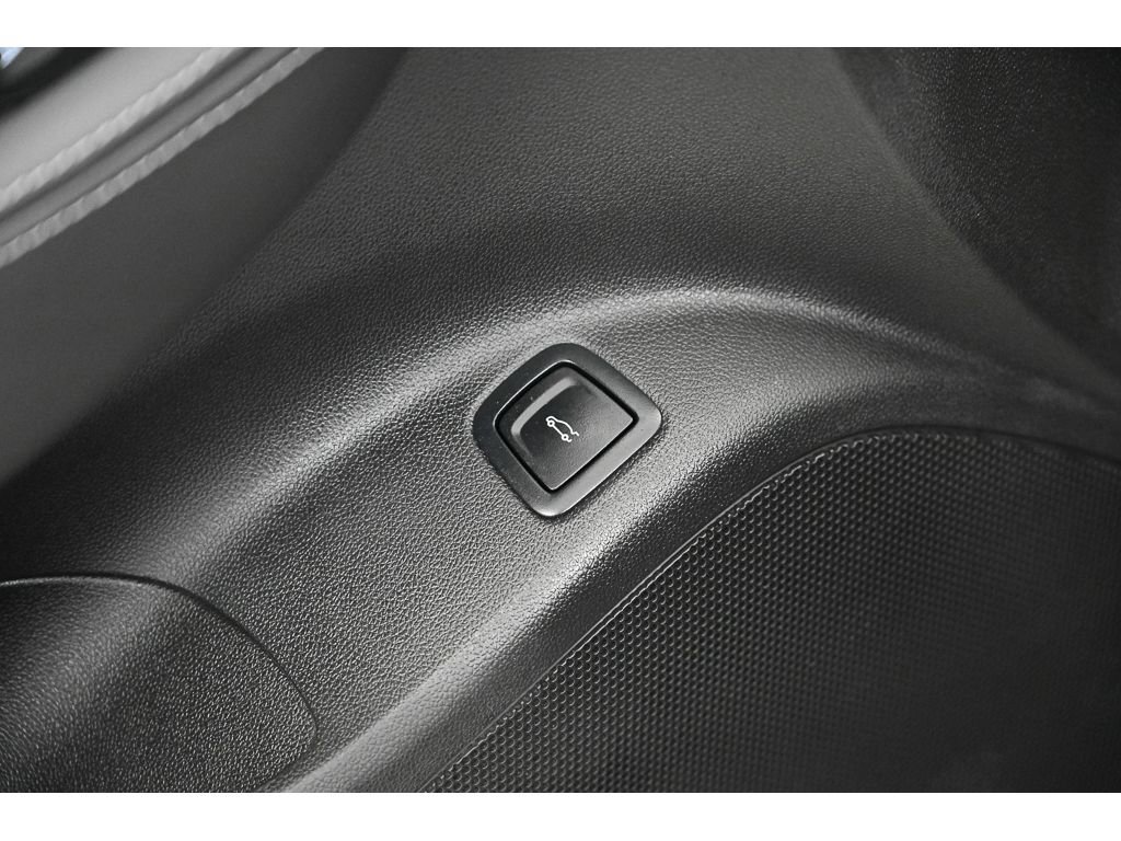 New 2025 Cadillac CT5 Premium Luxury w/ LPO, ONYX Package image 18