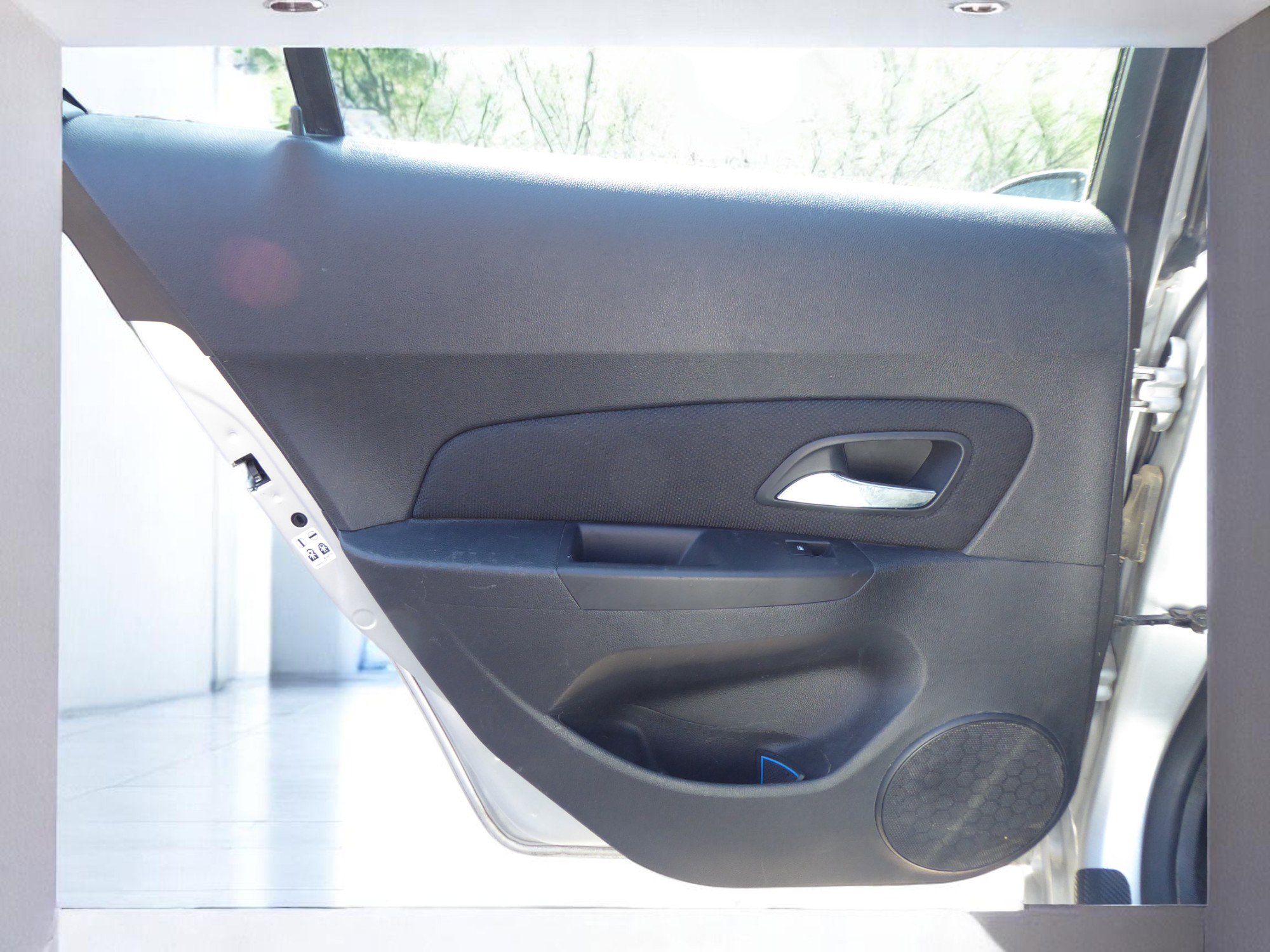 Used 2016 Chevrolet Cruze LT image 19