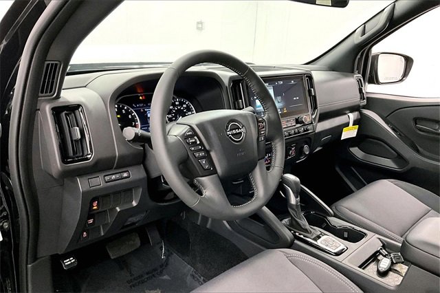 New 2026 Nissan Frontier SV image 6